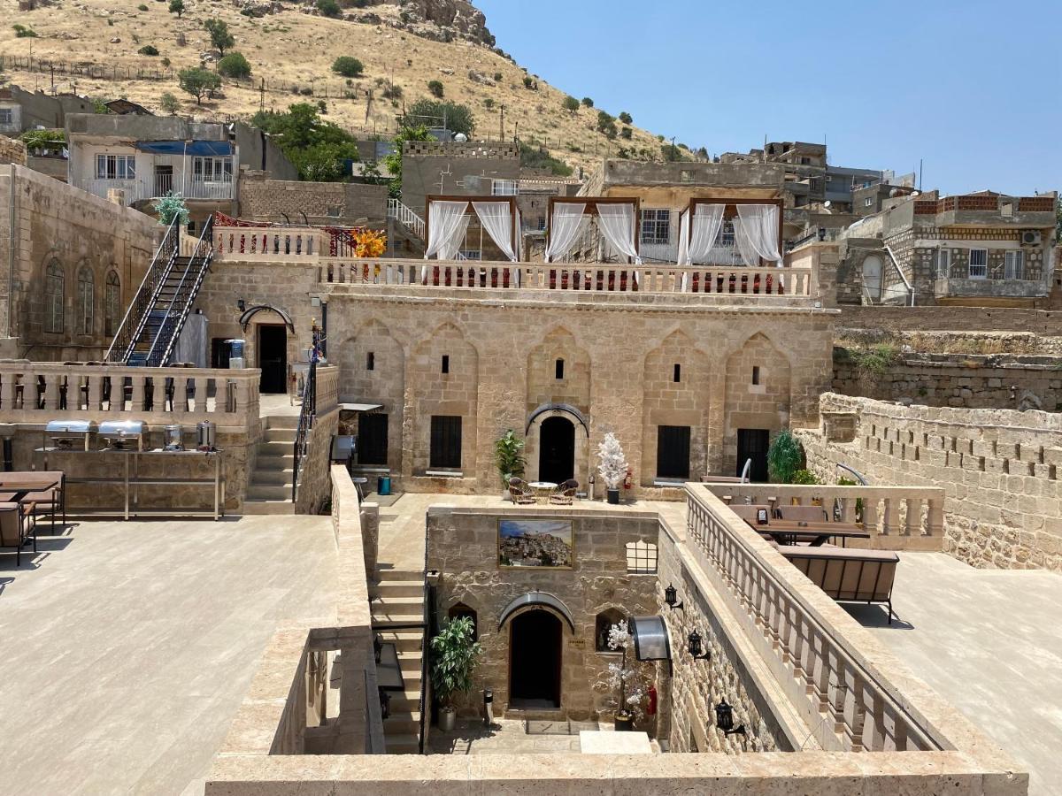 Hanedan Konagi Butik Otel Deluxe King Triple Room Anka Mardin Exterior photo